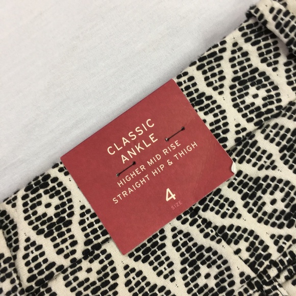 🌼 NWT MERONA HIGHER MID RISE STRAIGHT HIP THIGH ANKLE PANTS SIZE 4 🌼 - Picture 7 of 7